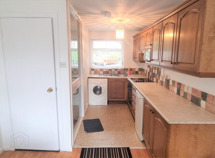 7 Sandhurst Court, Belfast, BT9 5BA