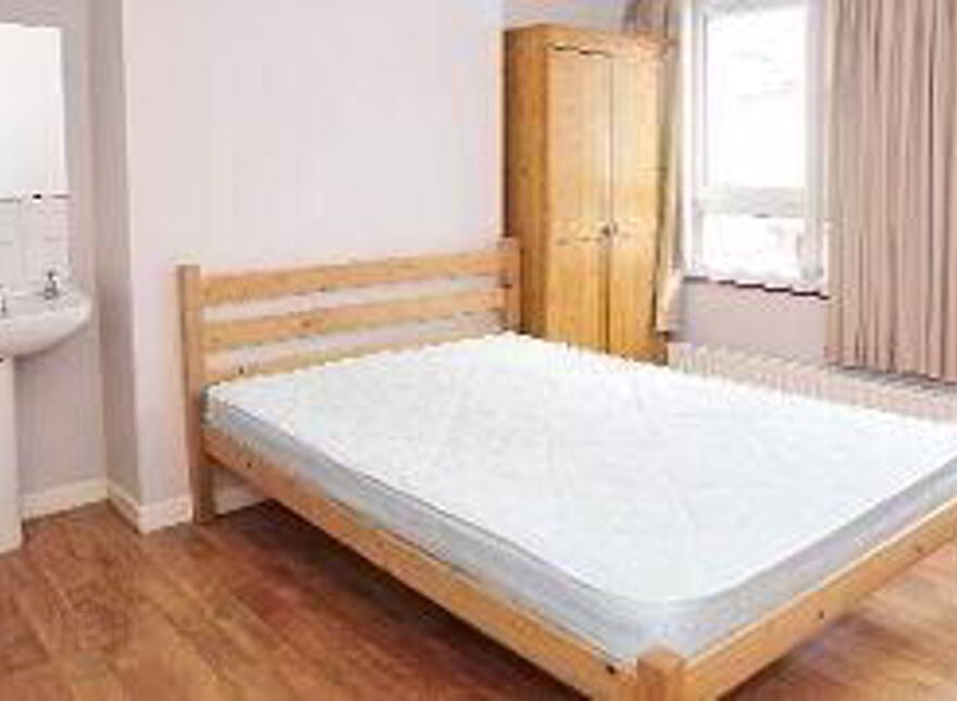 52 Melrose Street, Belfast, BT9 7DN