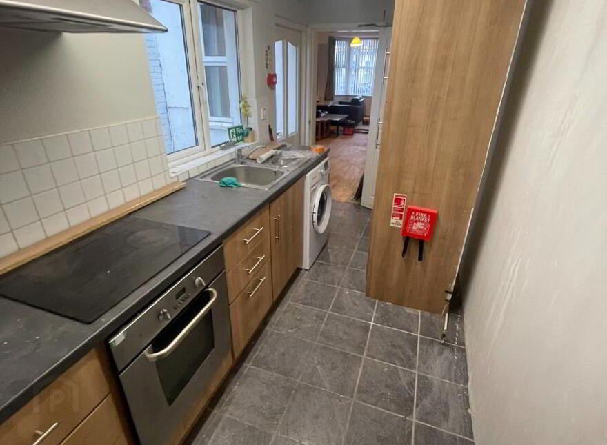 52 Melrose Street, Belfast, BT9 7DN