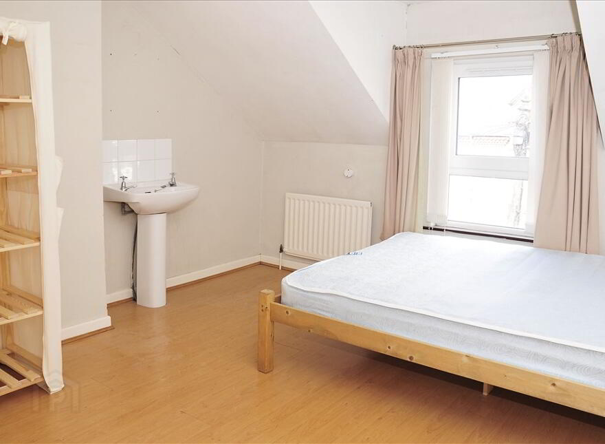 52 Melrose Street, Belfast, BT9 7DN