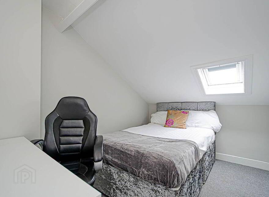3 Delaware Street, Ravenhill, Belfast, BT6 8ET