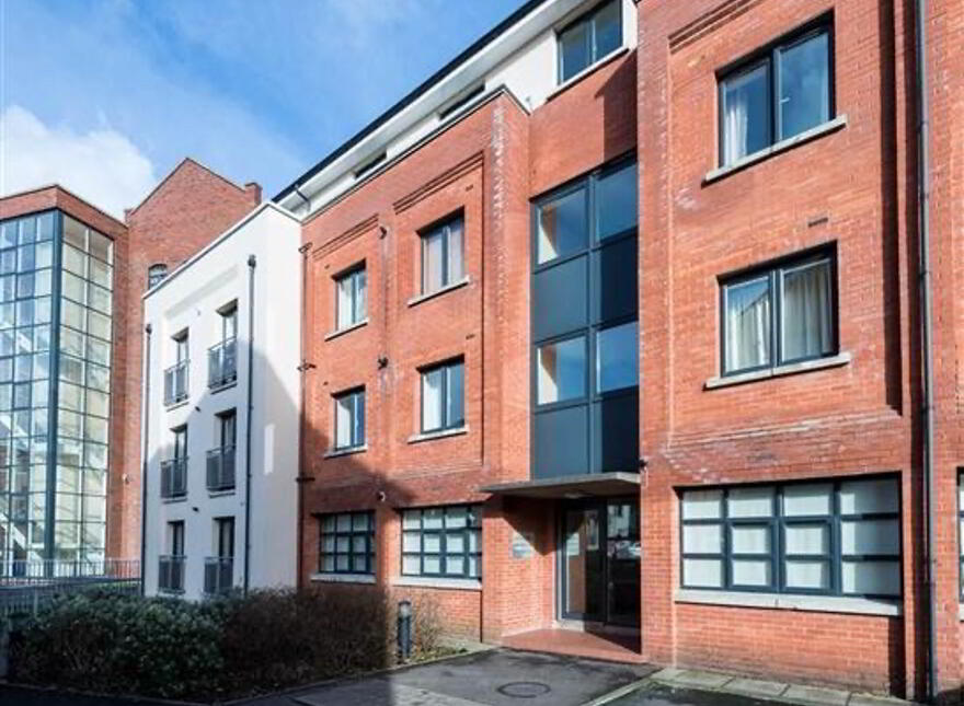 17 Annesley Building, Old Baker’s Court, Belfast, BT6 8QY