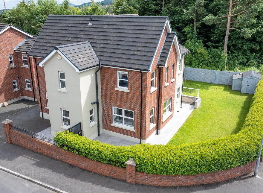 26 Lis Ard Court, Newry, BT35 8WS