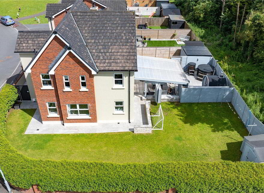 26 Lis Ard Court, Newry, BT35 8WS