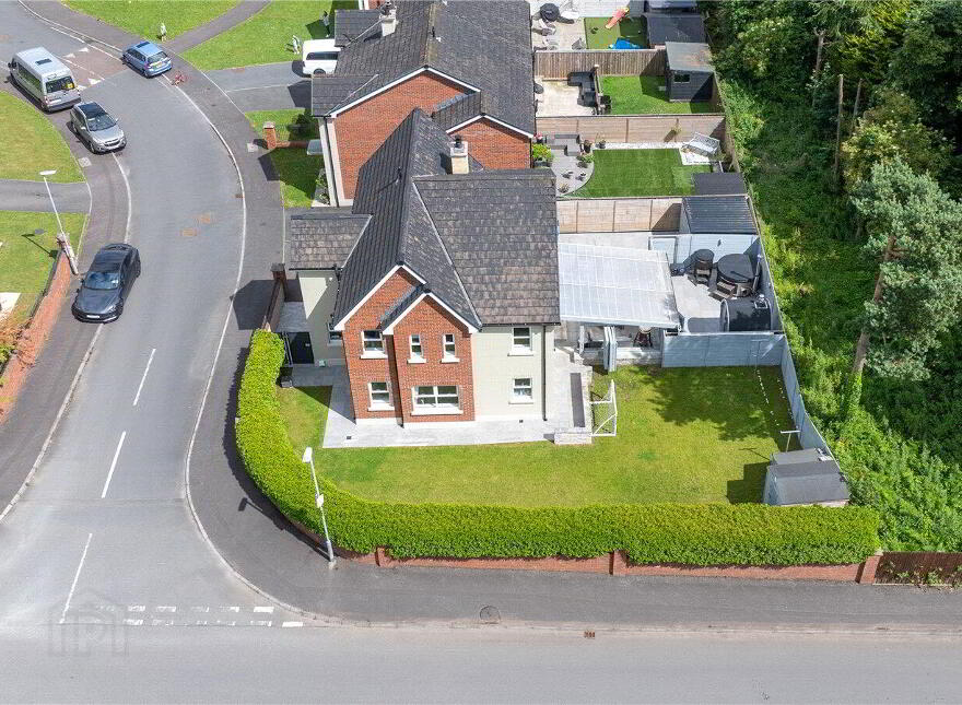 26 Lis Ard Court, Newry, BT35 8WS