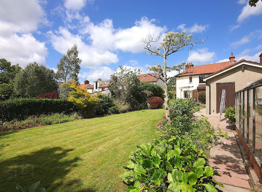 Derry Ronane, 71 Howth Road, Clontarf, Clontarf, D03FH48