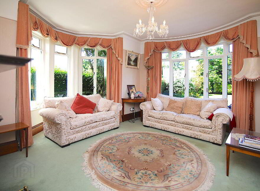 Derry Ronane, 71 Howth Road, Clontarf, Clontarf, D03FH48