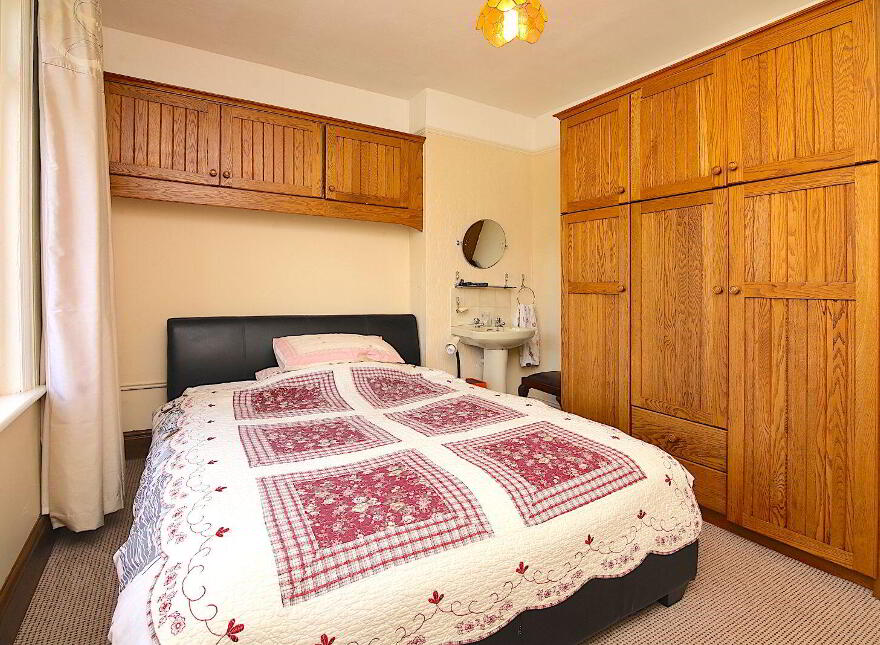 Derry Ronane, 71 Howth Road, Clontarf, Clontarf, D03FH48
