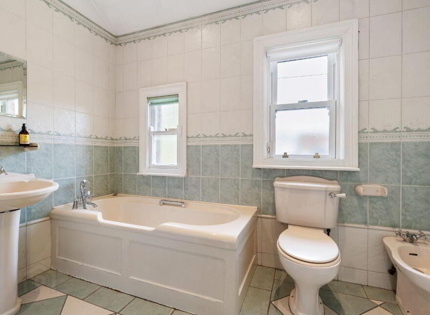 Elsinore, 28 Sandymount Avenue, Sandymount, Sandymount, D04Y880