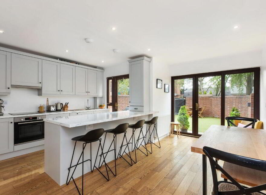 5 Martello Mews, Sandymount, Sandymount, D04R2T8