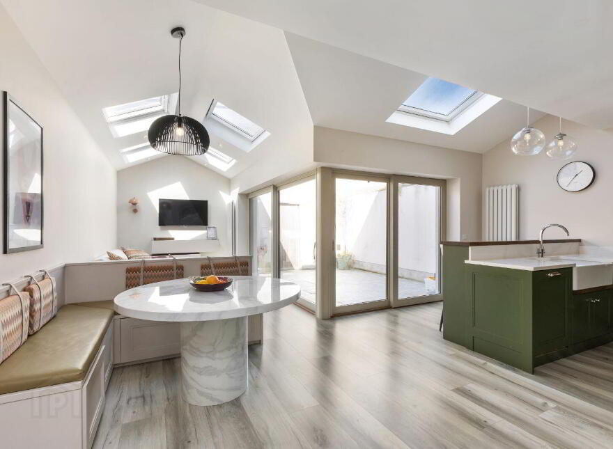 18 Bath Avenue, Sandymount, Sandymount, D04N596
