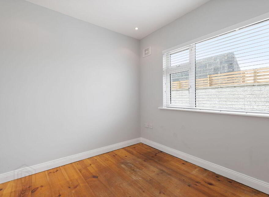 Avalon, Sundrive Road, Rush, K56VY33
