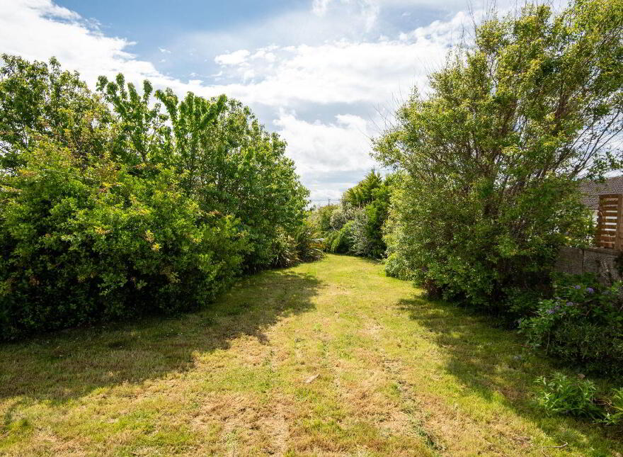 Avalon, Sundrive Road, Rush, K56VY33