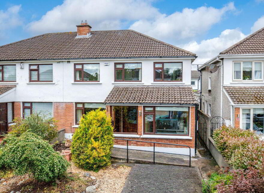 9 Glendown Green, Templeogue, 6w, D6wk377, Templeogue, D6WK377 photo