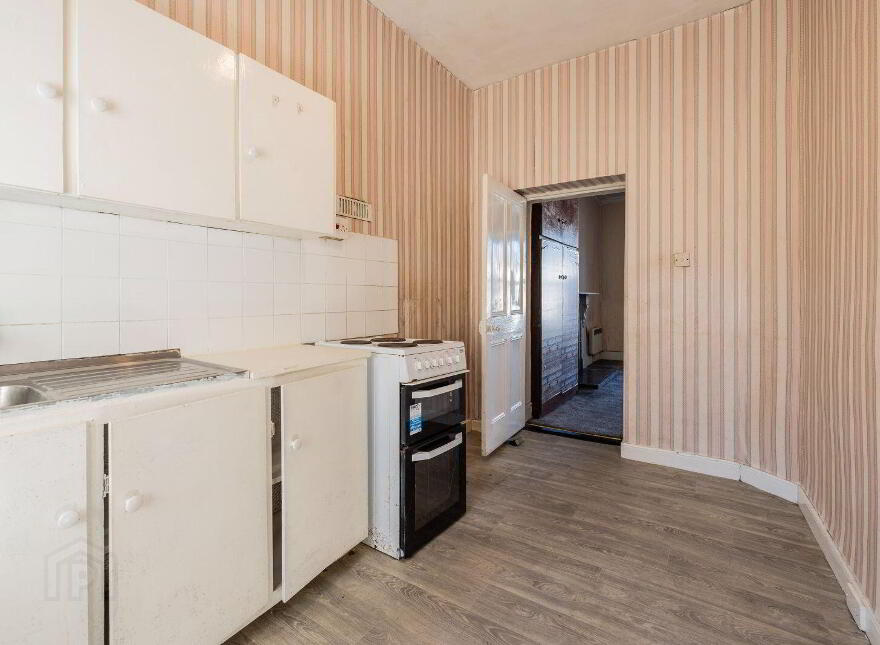 Roseville, 4 Roseville Terrace, Dundrum Road, Dundrum, Dundrum, D14R6C4