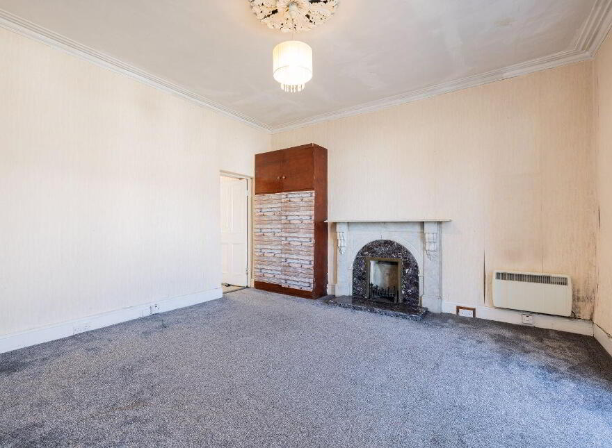 Roseville, 4 Roseville Terrace, Dundrum Road, Dundrum, Dundrum, D14R6C4