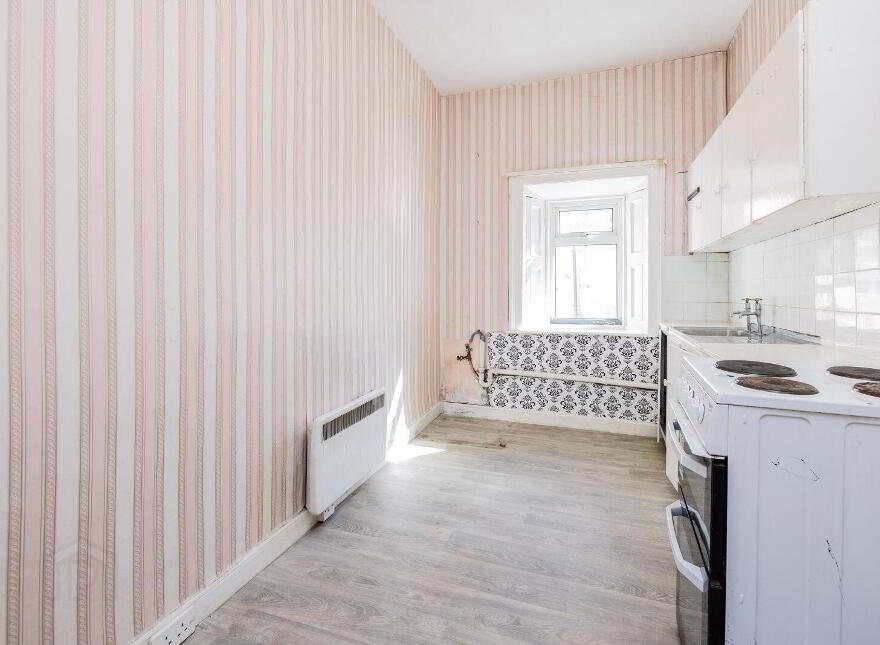 Roseville, 4 Roseville Terrace, Dundrum Road, Dundrum, Dundrum, D14R6C4