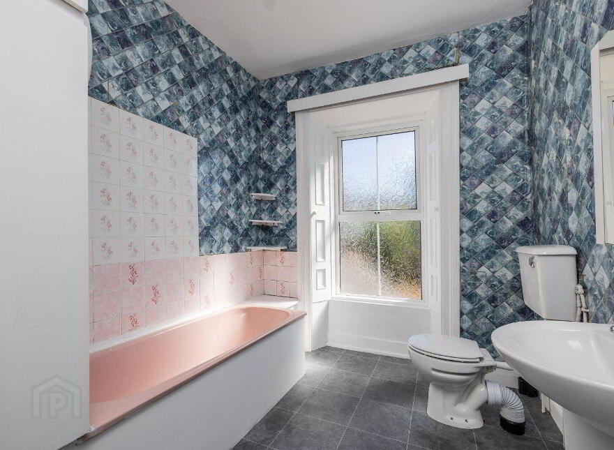 Roseville, 4 Roseville Terrace, Dundrum Road, Dundrum, Dundrum, D14R6C4