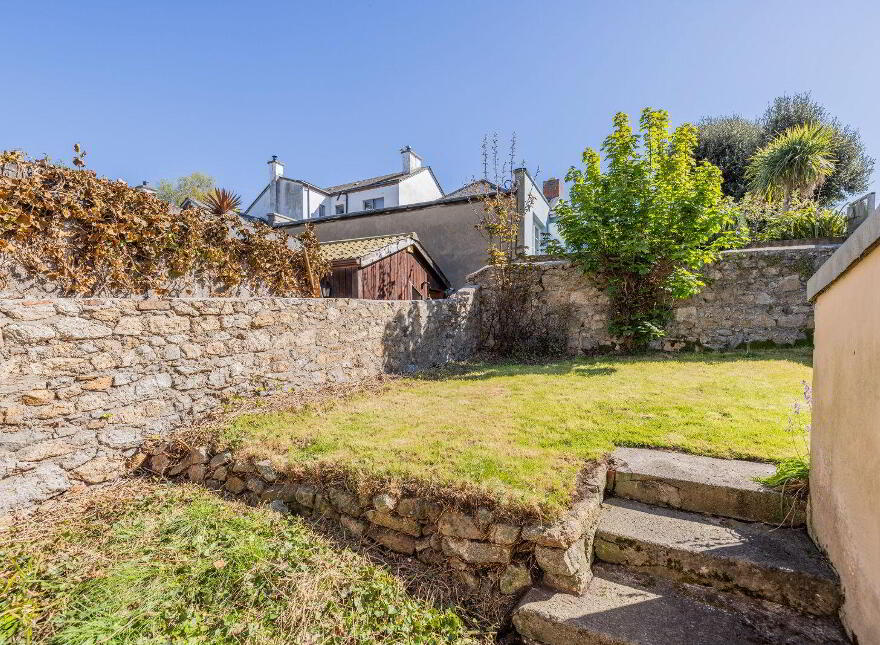 Roseville, 4 Roseville Terrace, Dundrum Road, Dundrum, Dundrum, D14R6C4