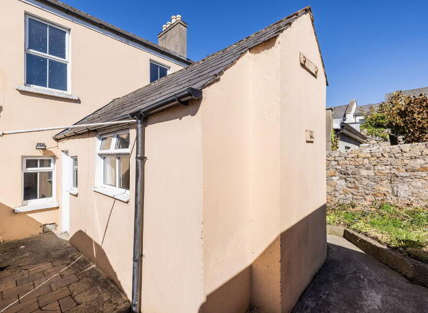Roseville, 4 Roseville Terrace, Dundrum Road, Dundrum, Dundrum, D14R6C4