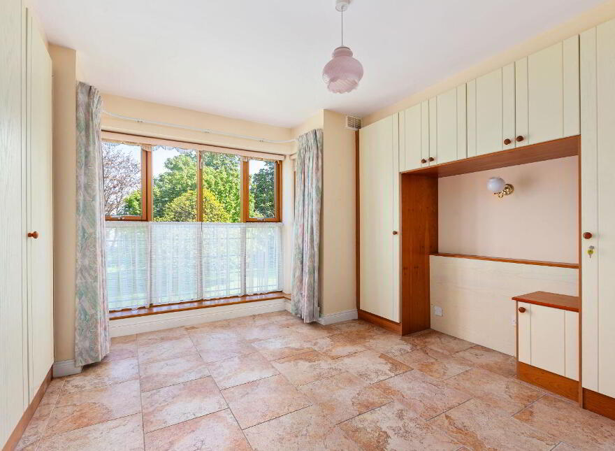 Apartment 3 Carysfort Hall, Carysfort Park, Blackrock, Blackrock, A94P627