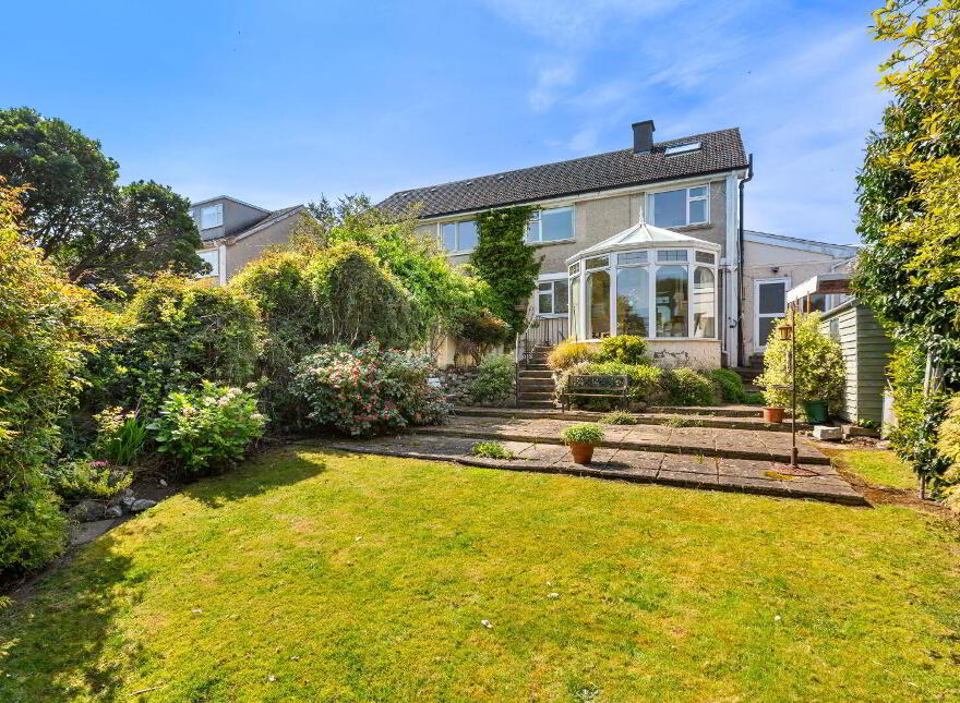 50 Arnold Park, Glenageary, A96P6Y1