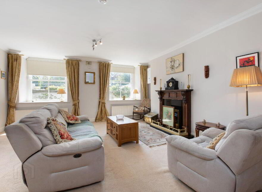 Apartment 5 Marlfield House Cabinteely, Cabinteely, D18DX60