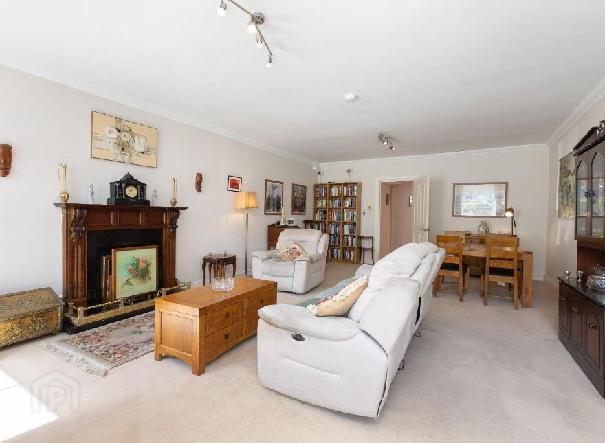Apartment 5 Marlfield House Cabinteely, Cabinteely, D18DX60