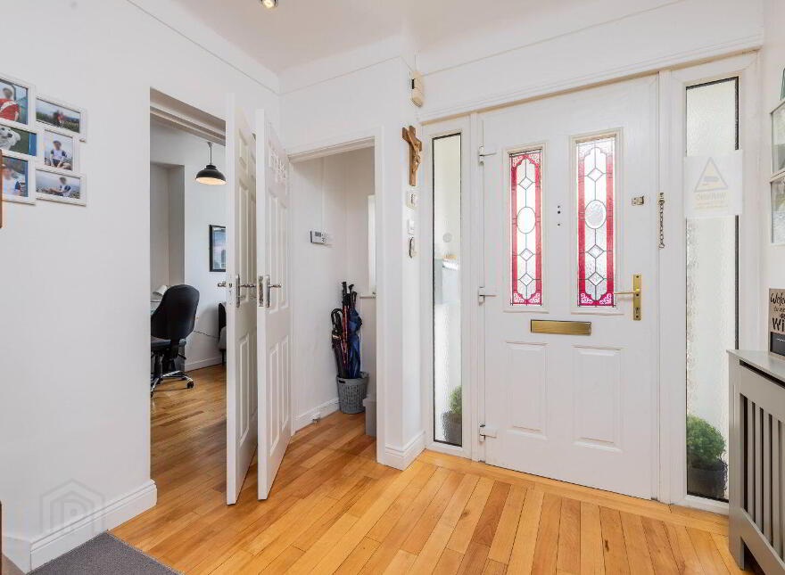 27 Landscape Park, Churchtown, D14C859