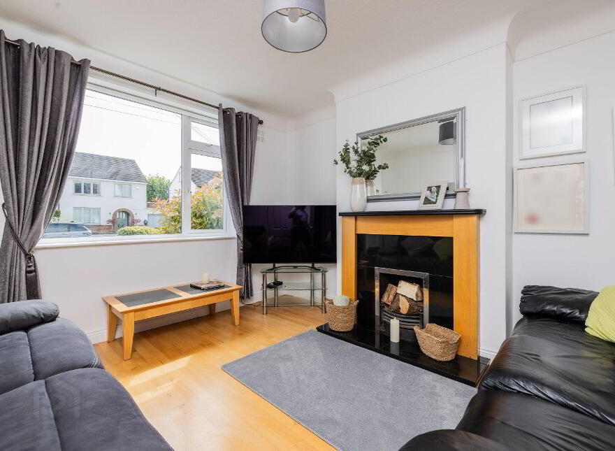 27 Landscape Park, Churchtown, D14C859
