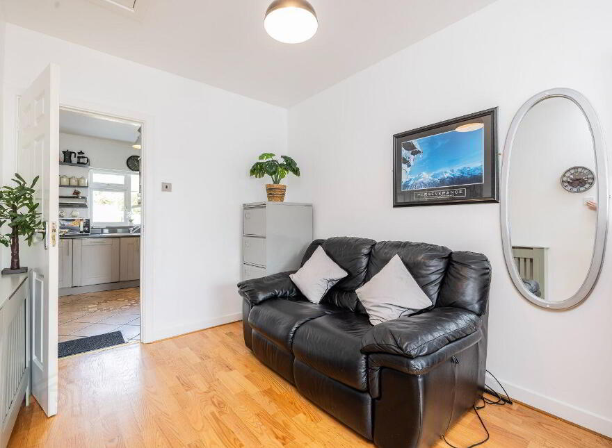 27 Landscape Park, Churchtown, D14C859