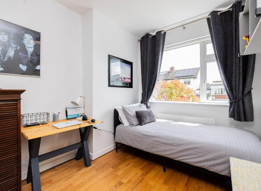 27 Landscape Park, Churchtown, D14C859