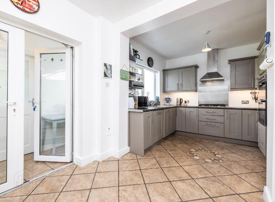 27 Landscape Park, Churchtown, D14C859