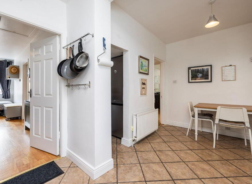 27 Landscape Park, Churchtown, D14C859