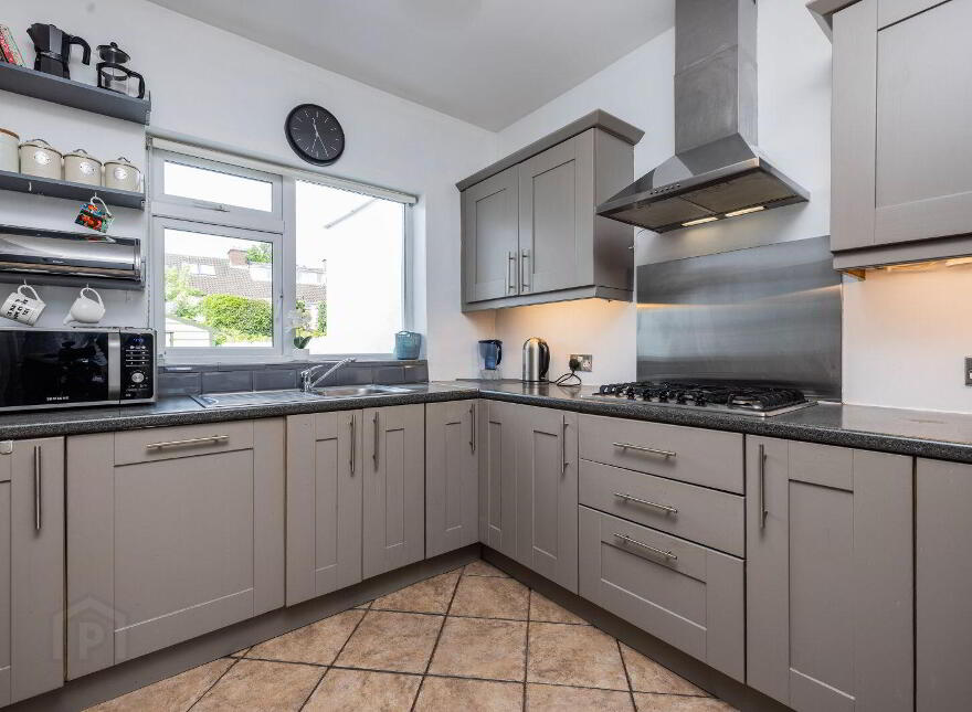 27 Landscape Park, Churchtown, D14C859