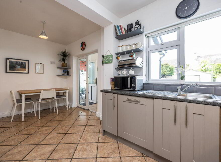 27 Landscape Park, Churchtown, D14C859