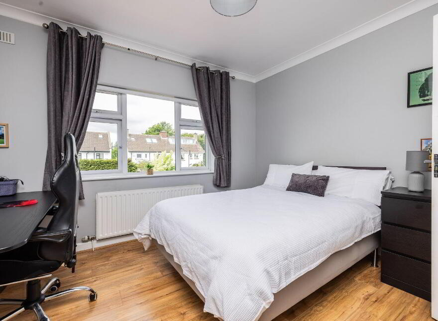 27 Landscape Park, Churchtown, D14C859