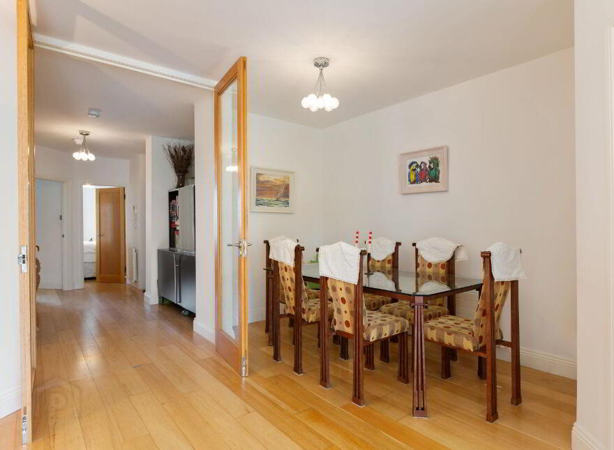 Apartment 4 Cypress, Hazeldene, Ballsbridge, Ballsbridge, D04V4F5