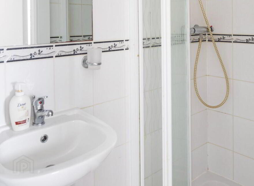 121 Bracken Hall, Swords Central, Main Street, Swords, K67H662