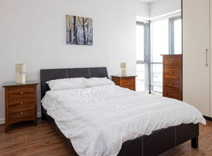 121 Bracken Hall, Swords Central, Main Street, Swords, K67H662
