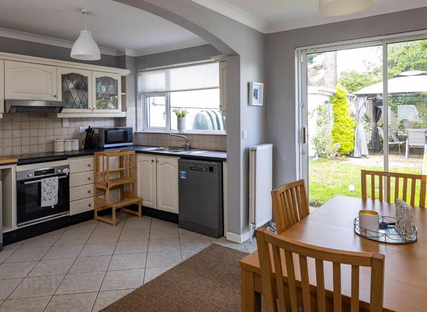 27 Foxwood, Swords, K67VX30