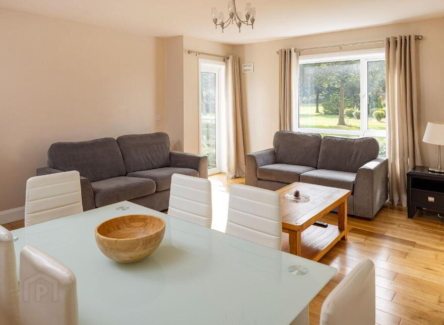 32 Cedar Square, Ridgewood, Swords, K67EV60