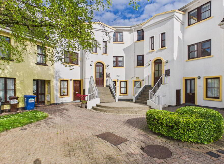 Apartment 21C Adelphi Quay, Waterford City Centre, Waterford City Centre, X91XP79 photo