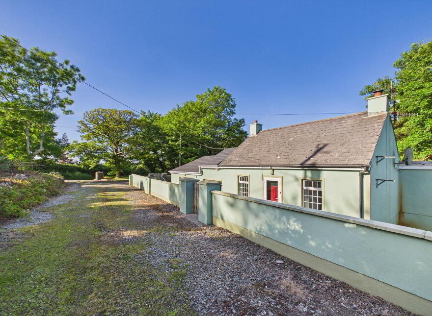 Ollivers Hill, Old Kilmeaden Road, Killotteran, Waterfor...Waterford City Centre, X91K6R3 photo