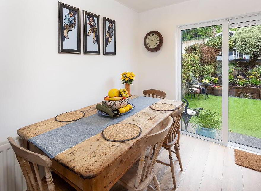 18 Siddon's Court, Lower Aghada, Midleton, Whitegate, P25CH63