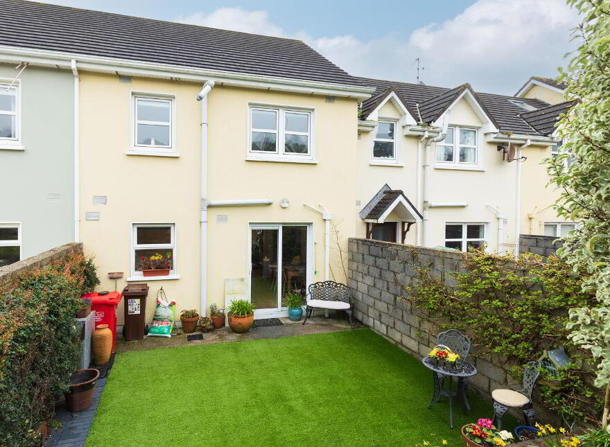 18 Siddon's Court, Lower Aghada, Midleton, Whitegate, P25CH63