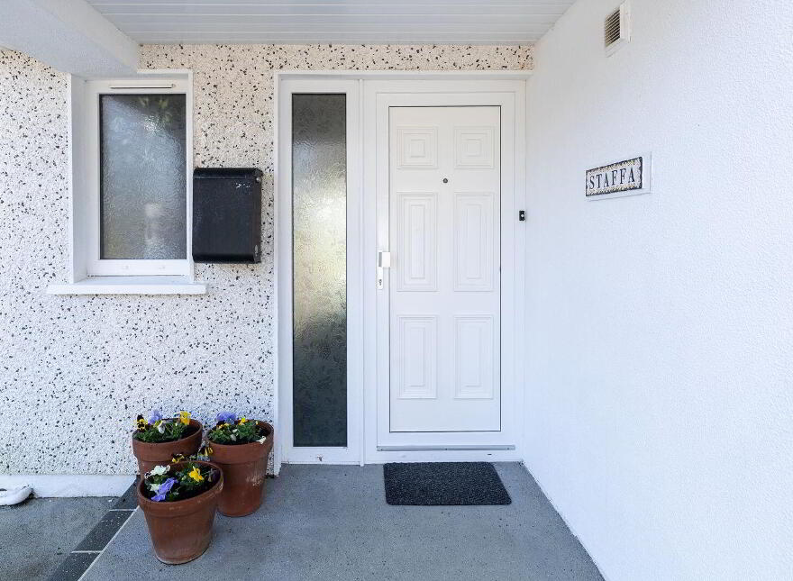 Staffa, Ballyannan, Midleton, P25NH99
