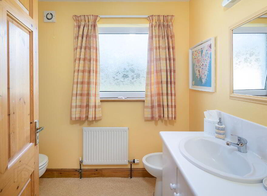 Staffa, Ballyannan, Midleton, P25NH99