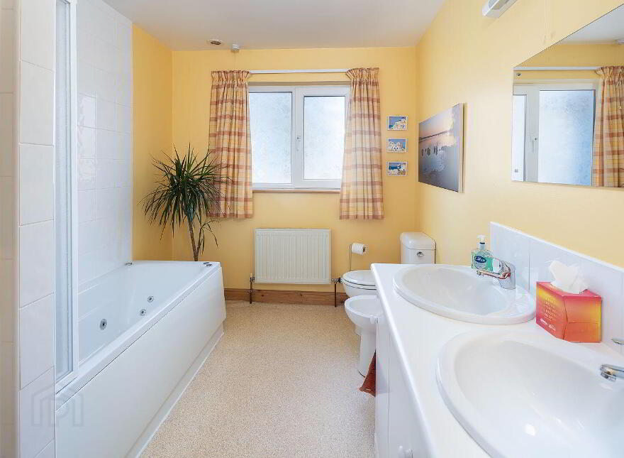 Staffa, Ballyannan, Midleton, P25NH99