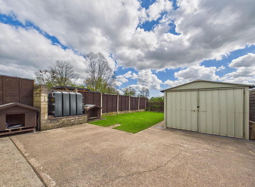 1 Berry Hill, Coole Abbey, Coole Abbey, P61E261